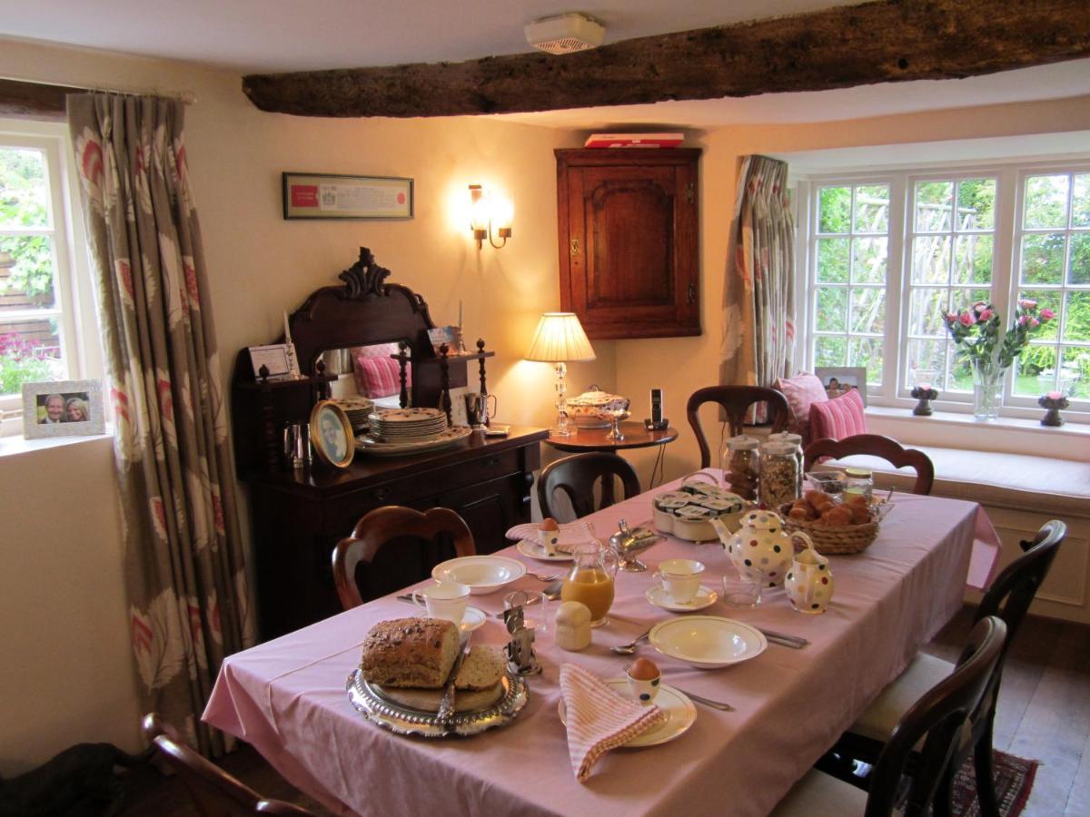 Vine Cottage ファーナム エクステリア 写真